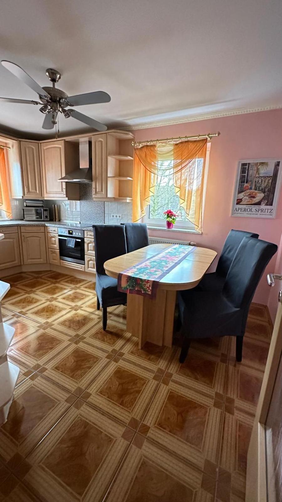 Attraktive 3 Zimmer Wohnung In Ruhiger Lage 安斯巴赫 外观 照片